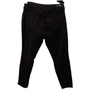 KUT from the Kloth size 12P skinny ankle black corduroy pants. 26” inseam